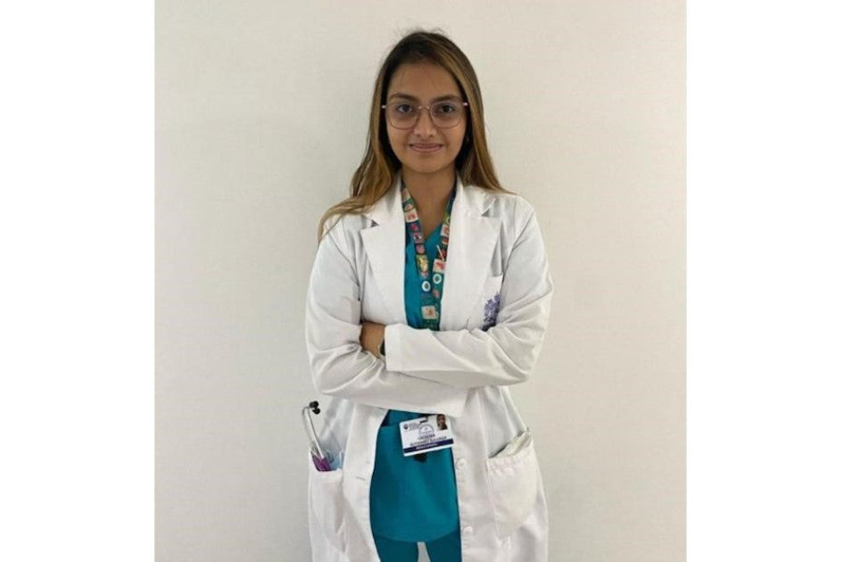 <em>Dra. Lina M, Medellín.</em>